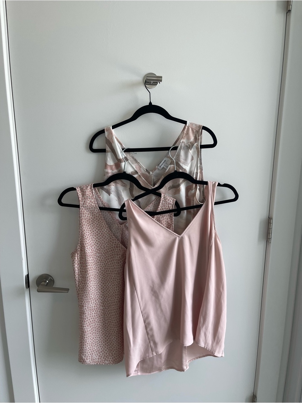 Nordstrom Set of Three Pink Blouse Tank Tops